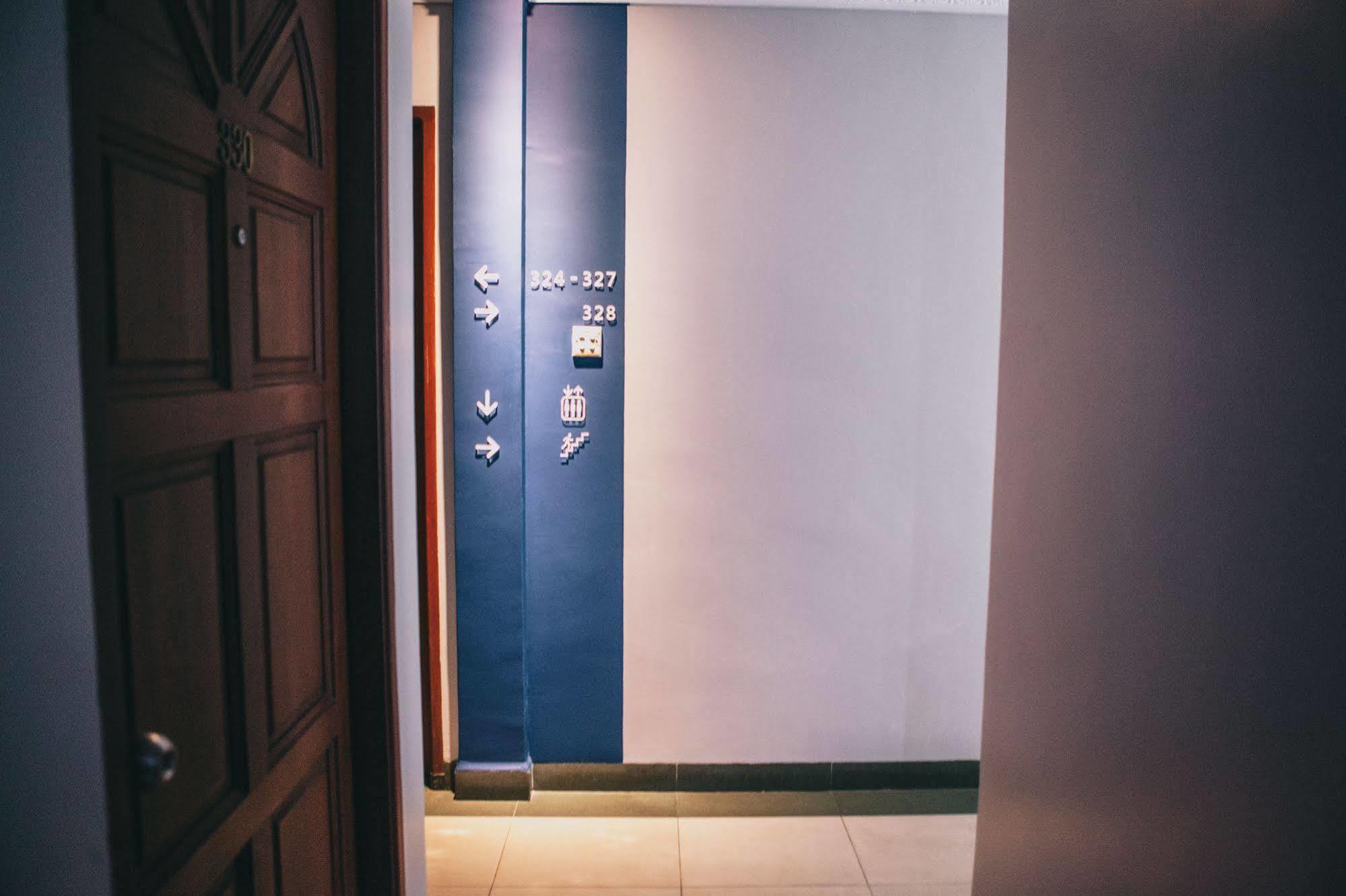 Hotel Gloris Batam Exterior foto